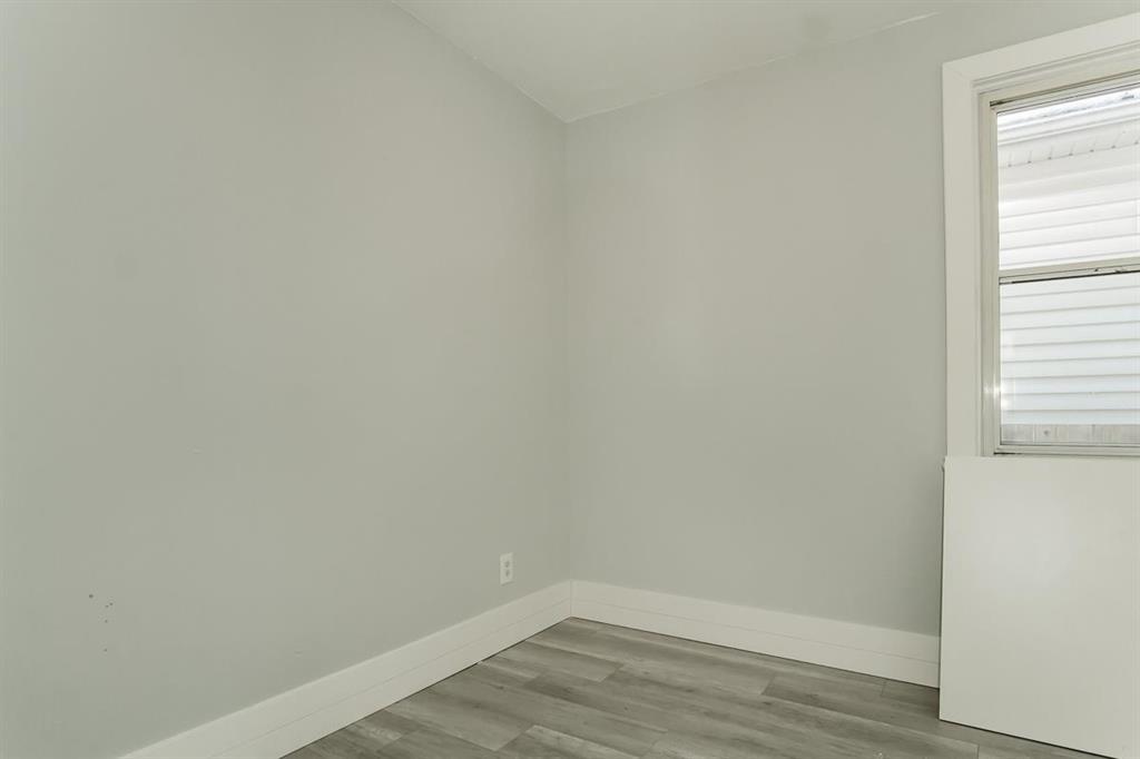 984 Alfred Avenue, Winnipeg, Manitoba  R3X 0V4 - Photo 5 - 202605353