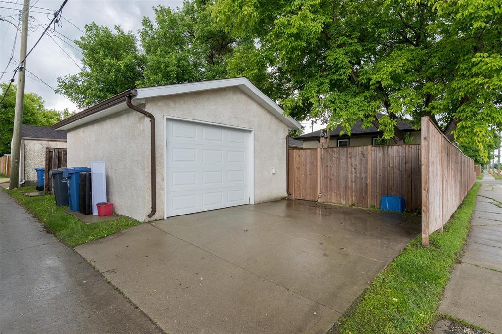 455 Albany Street, Winnipeg, Manitoba R3J 2B4 - Photo 36 - 202613944