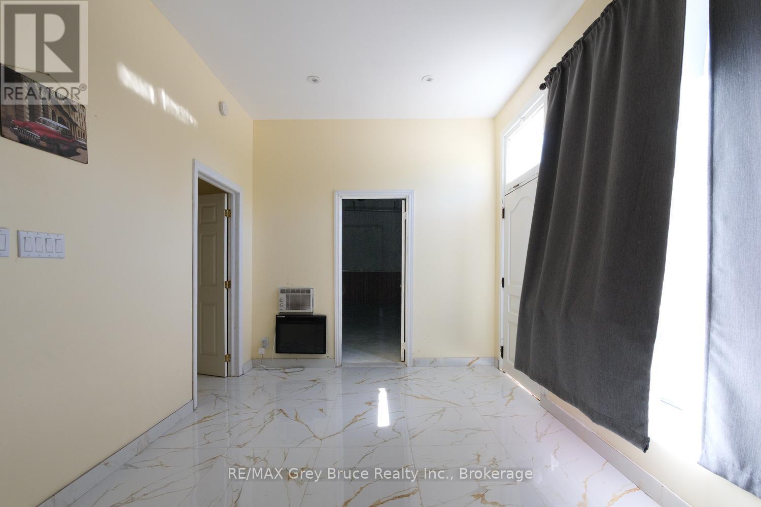17 1st Ave N, Chesley 1st Avenue N, Arran-Elderslie, Ontario  N0G 1L0 - Photo 11 - X13424908