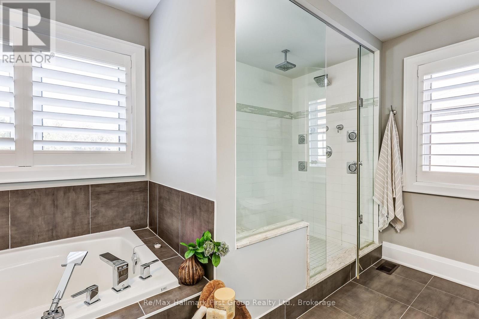 40 Endeavour Court, Whitby, Ontario  L1P 0B5 - Photo 28 - E13455034