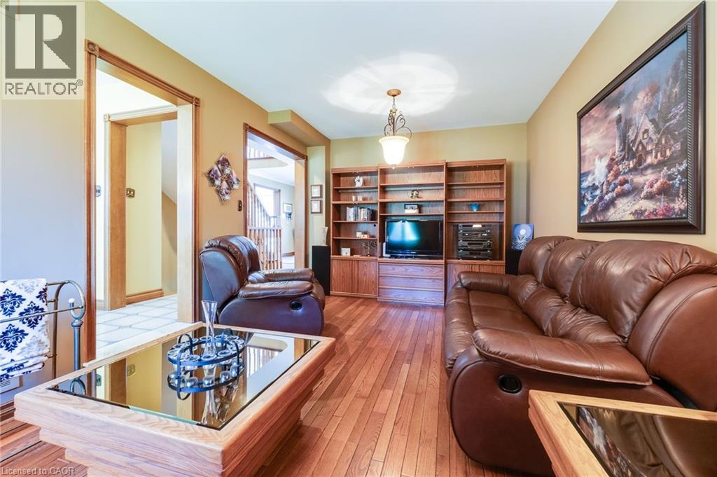 2560 Rugby Road, Mississauga, Ontario  L5B 1T2 - Photo 11 - 40839526
