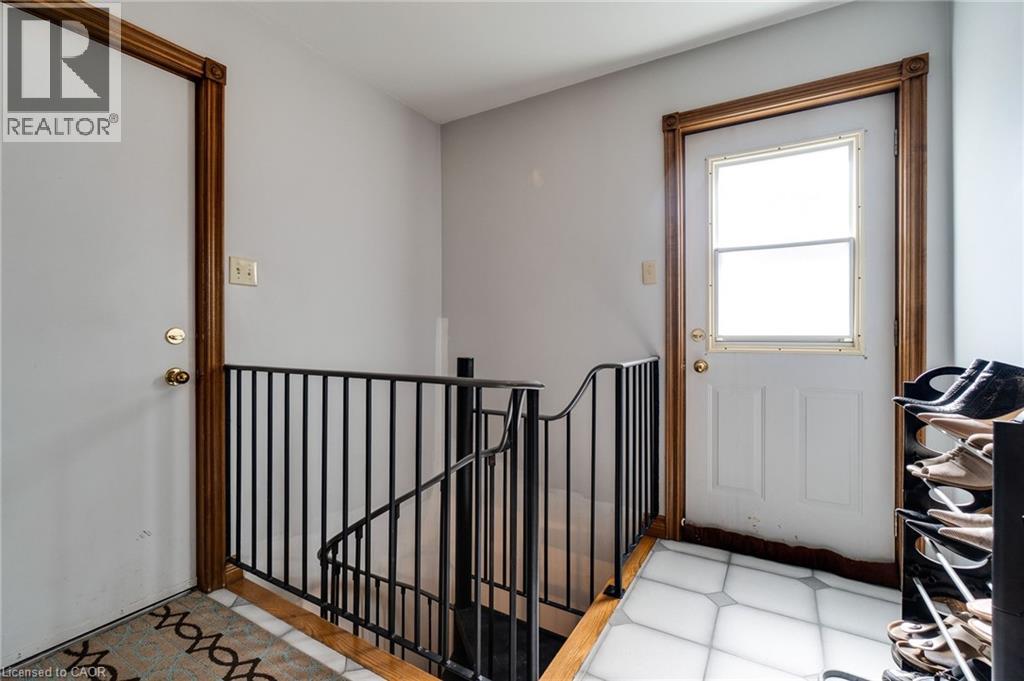 2560 Rugby Road, Mississauga, Ontario  L5B 1T2 - Photo 12 - 40839526