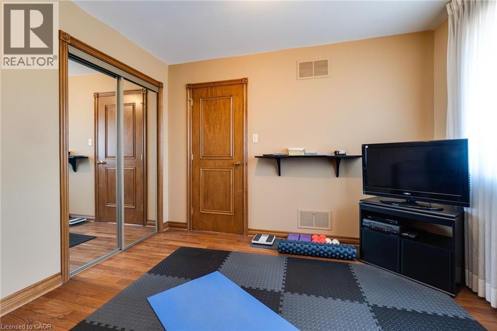 2560 Rugby Road, Mississauga, Ontario  L5B 1T2 - Photo 18 - 40839526