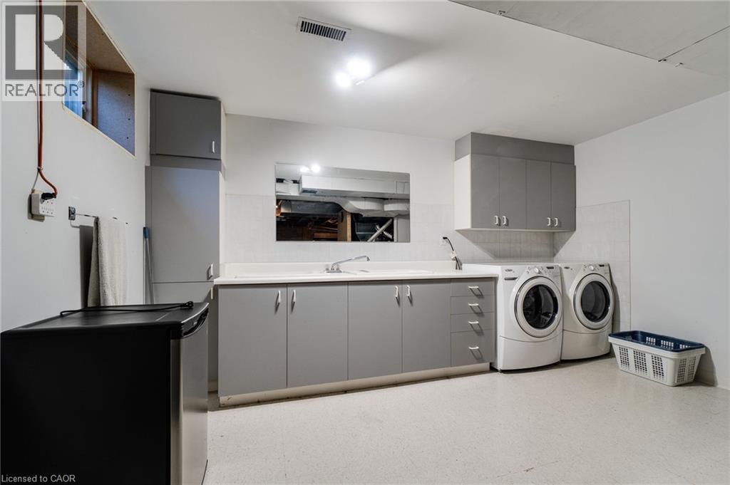 2560 Rugby Road, Mississauga, Ontario  L5B 1T2 - Photo 23 - 40839526