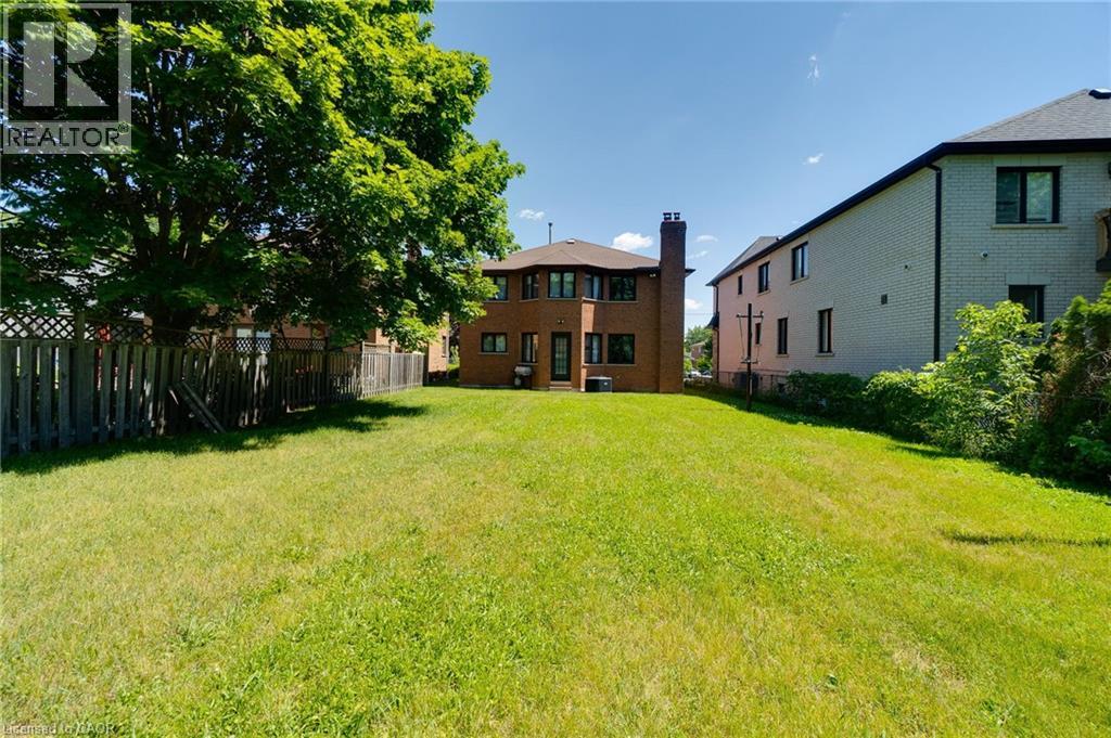 2560 Rugby Road, Mississauga, Ontario  L5B 1T2 - Photo 26 - 40839526