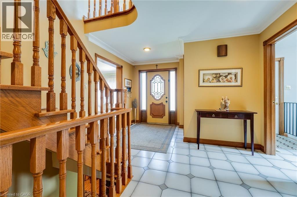 2560 Rugby Road, Mississauga, Ontario  L5B 1T2 - Photo 4 - 40839526