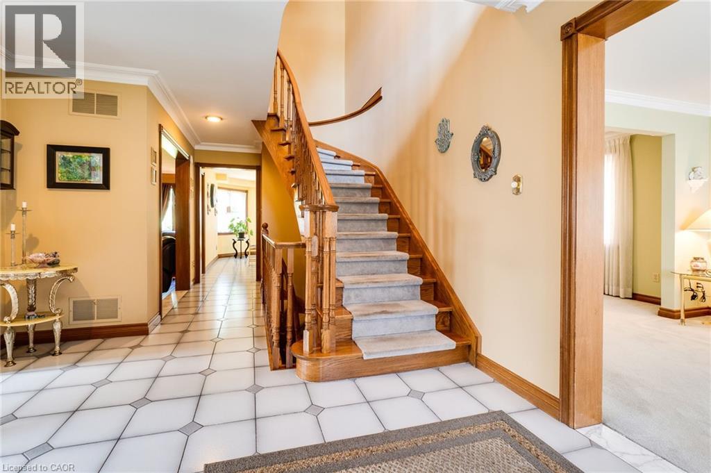 2560 Rugby Road, Mississauga, Ontario  L5B 1T2 - Photo 5 - 40839526