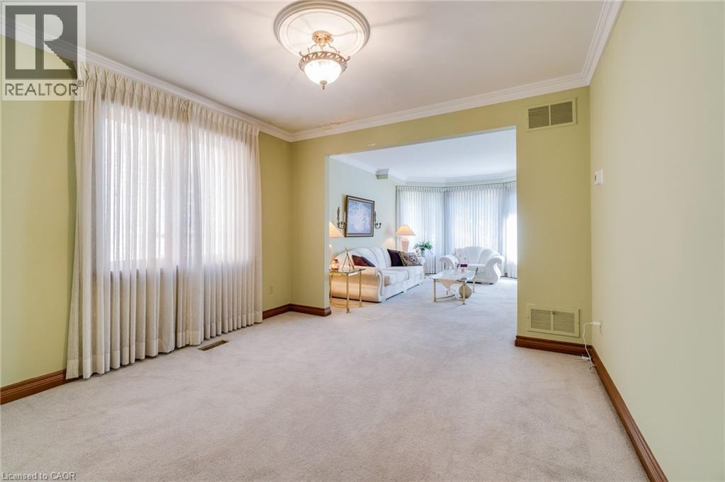 2560 Rugby Road, Mississauga, Ontario  L5B 1T2 - Photo 9 - 40839526