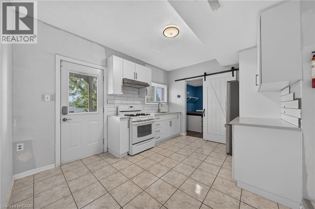 238 Hillmer Road, Cambridge, Ontario  N1R 6N8 - Photo 25 - 40838721