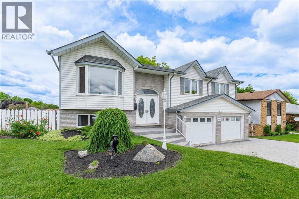 238 Hillmer Road, Cambridge, Ontario  N1R 6N8 - Photo 3 - 40838721