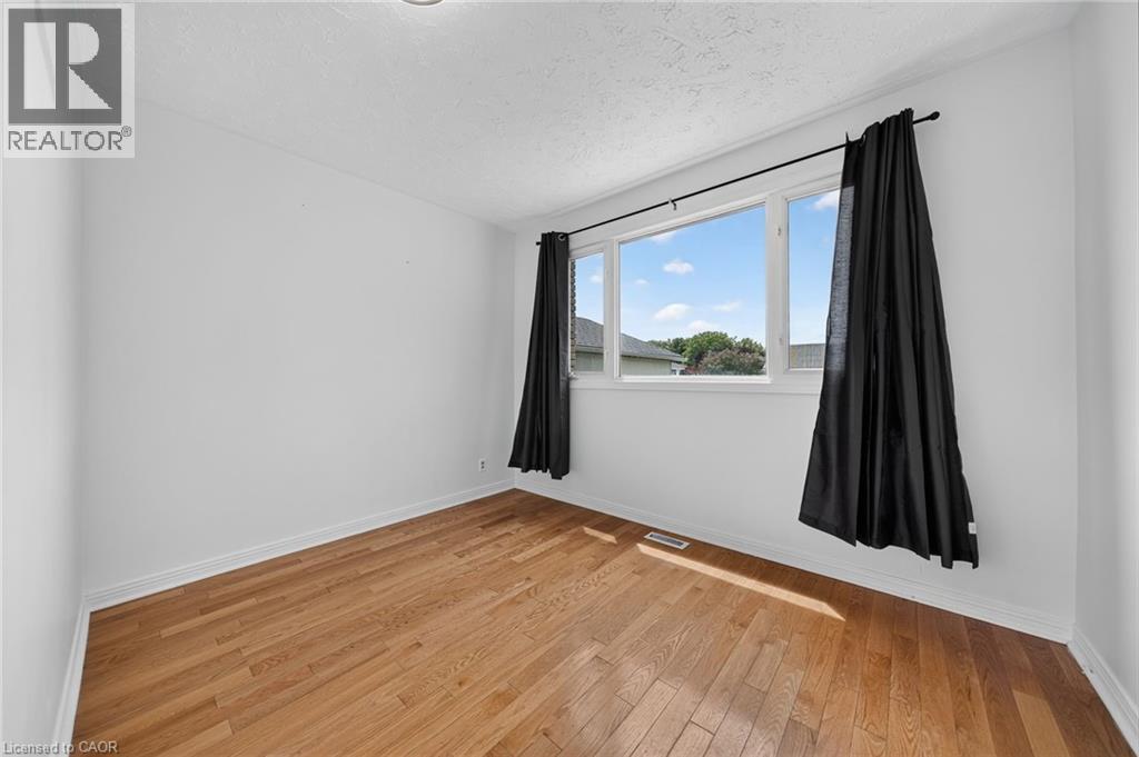 238 Hillmer Road, Cambridge, Ontario  N1R 6N8 - Photo 35 - 40838721
