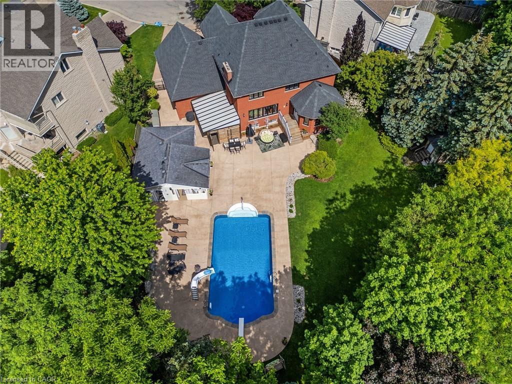 39 Elodia Court E, Hamilton, Ontario  L9C 7R2 - Photo 48 - 40838458
