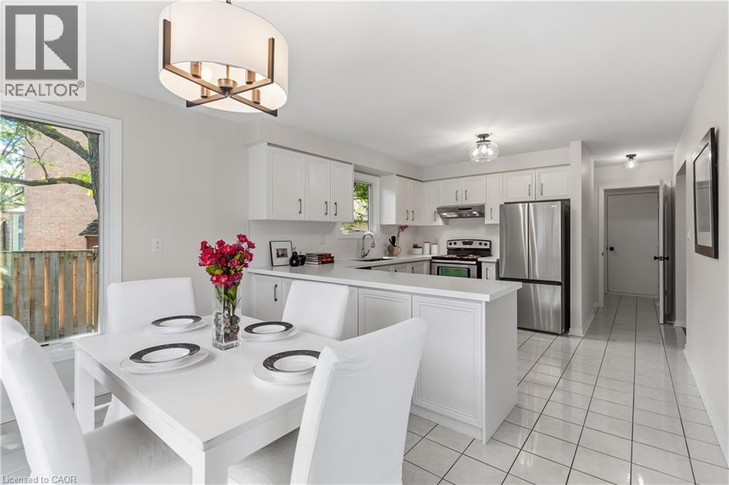 281 Leacock Avenue, Oakville, Ontario  L6H 5J3 - Photo 14 - 40838327