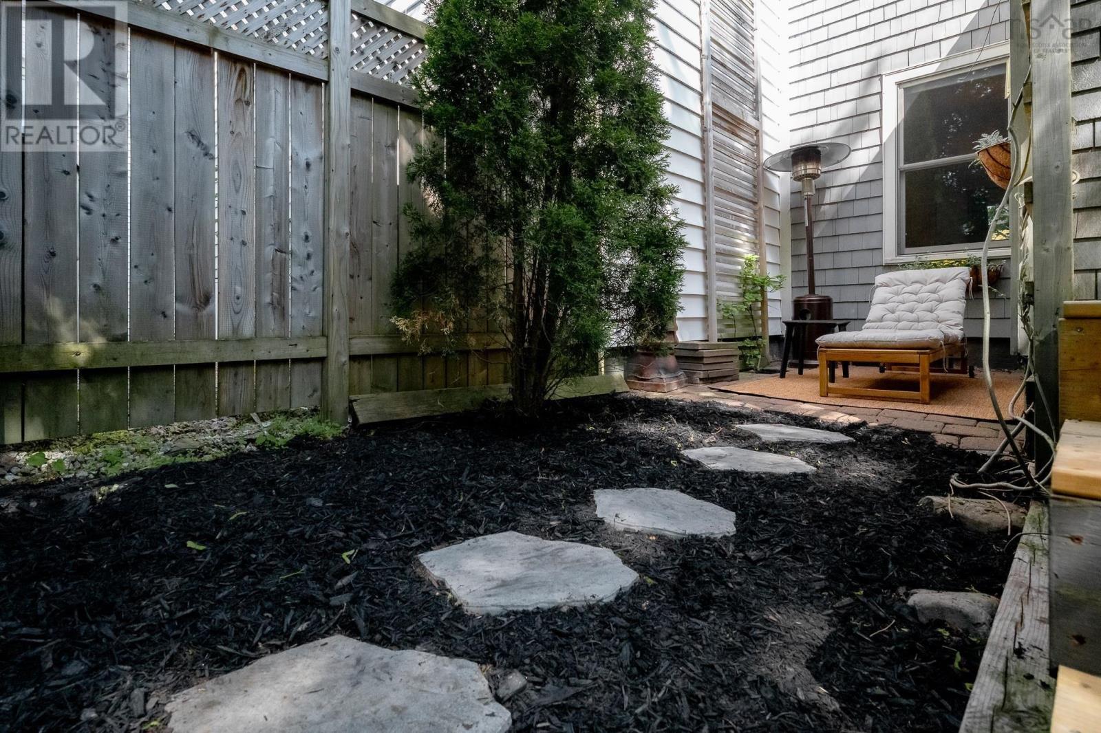 6078 Compton Avenue, Halifax, Nova Scotia  B3K 1E7 - Photo 38 - 202614642