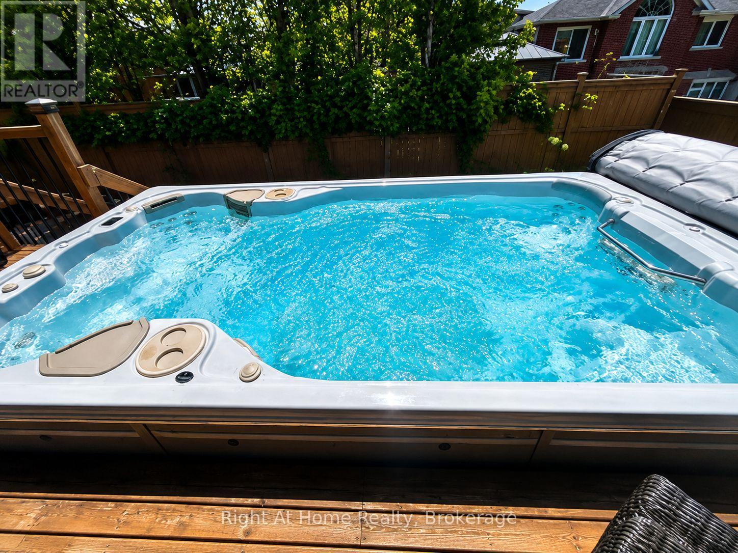 22 Lavender Place, Belleville, Ontario  K8P 0B9 - Photo 3 - X13455022