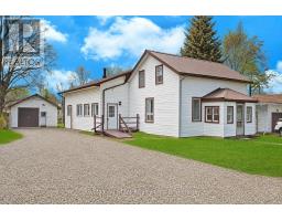 40 ELLIOT STREET, Kawartha Lakes, Ontario