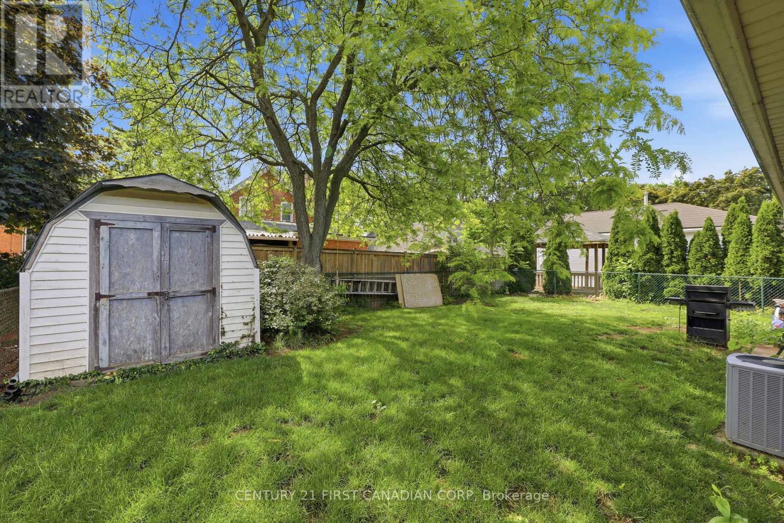152 Ellen Street, Chatham-Kent, Ontario  N0P 1A0 - Photo 22 - X13455086