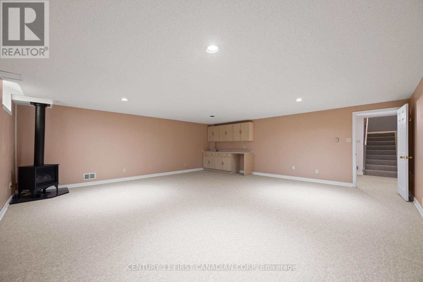 12 - 90 Ontario Street S, Lambton Shores, Ontario  N0M 1T0 - Photo 27 - X13455110