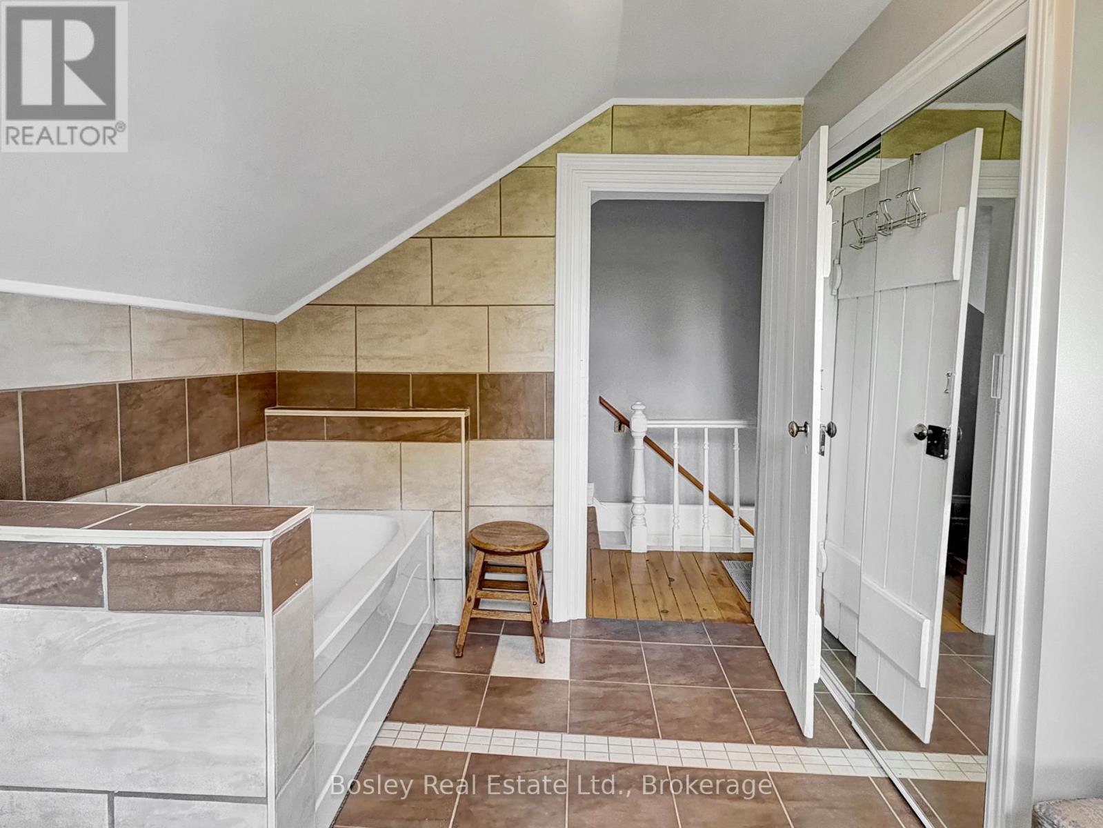 617803 Grey 18 Road, Meaford, Ontario  M4K 5W7 - Photo 30 - X13455252
