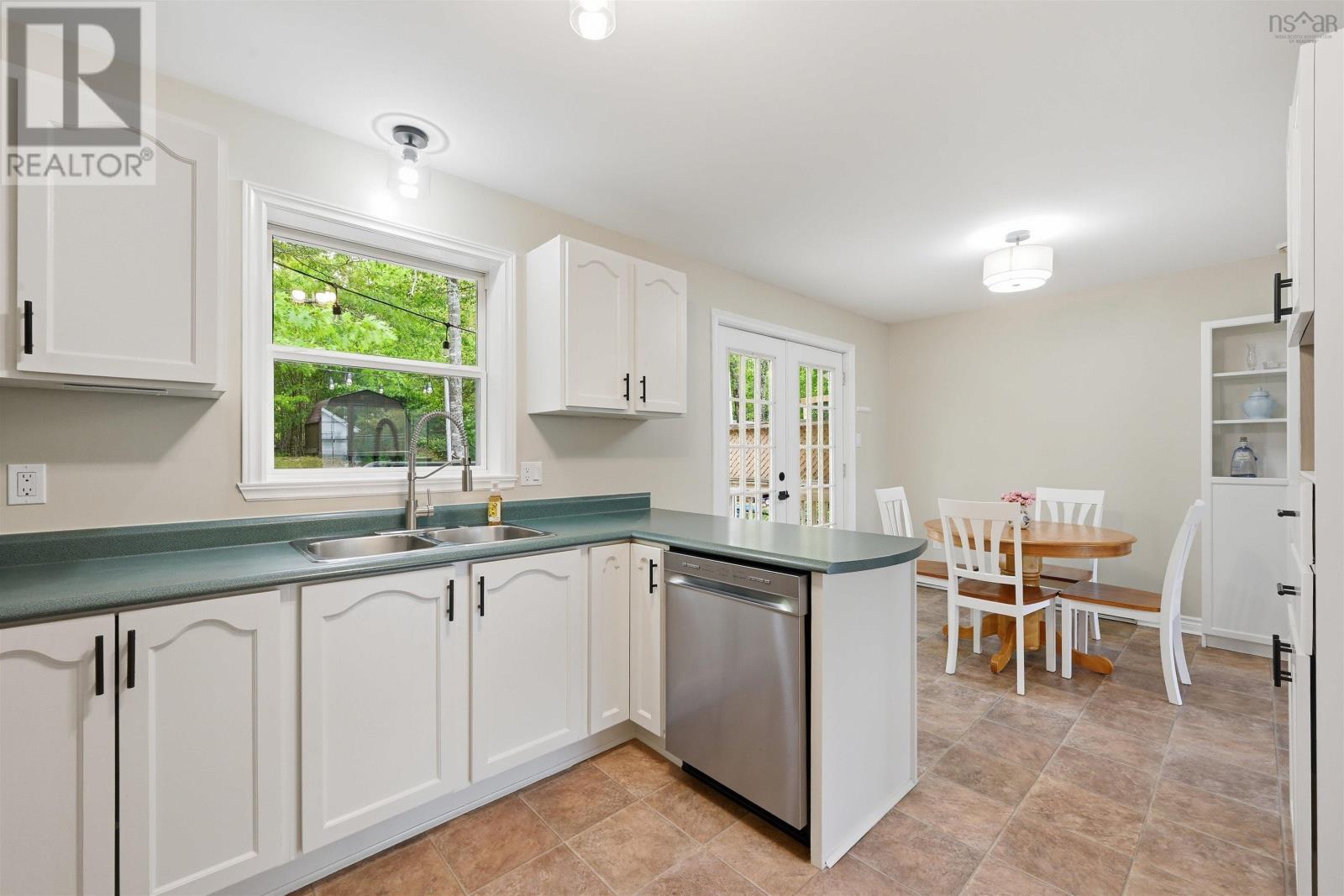 159 Charles Road, Timberlea, Nova Scotia  B3T 1N3 - Photo 15 - 202614649