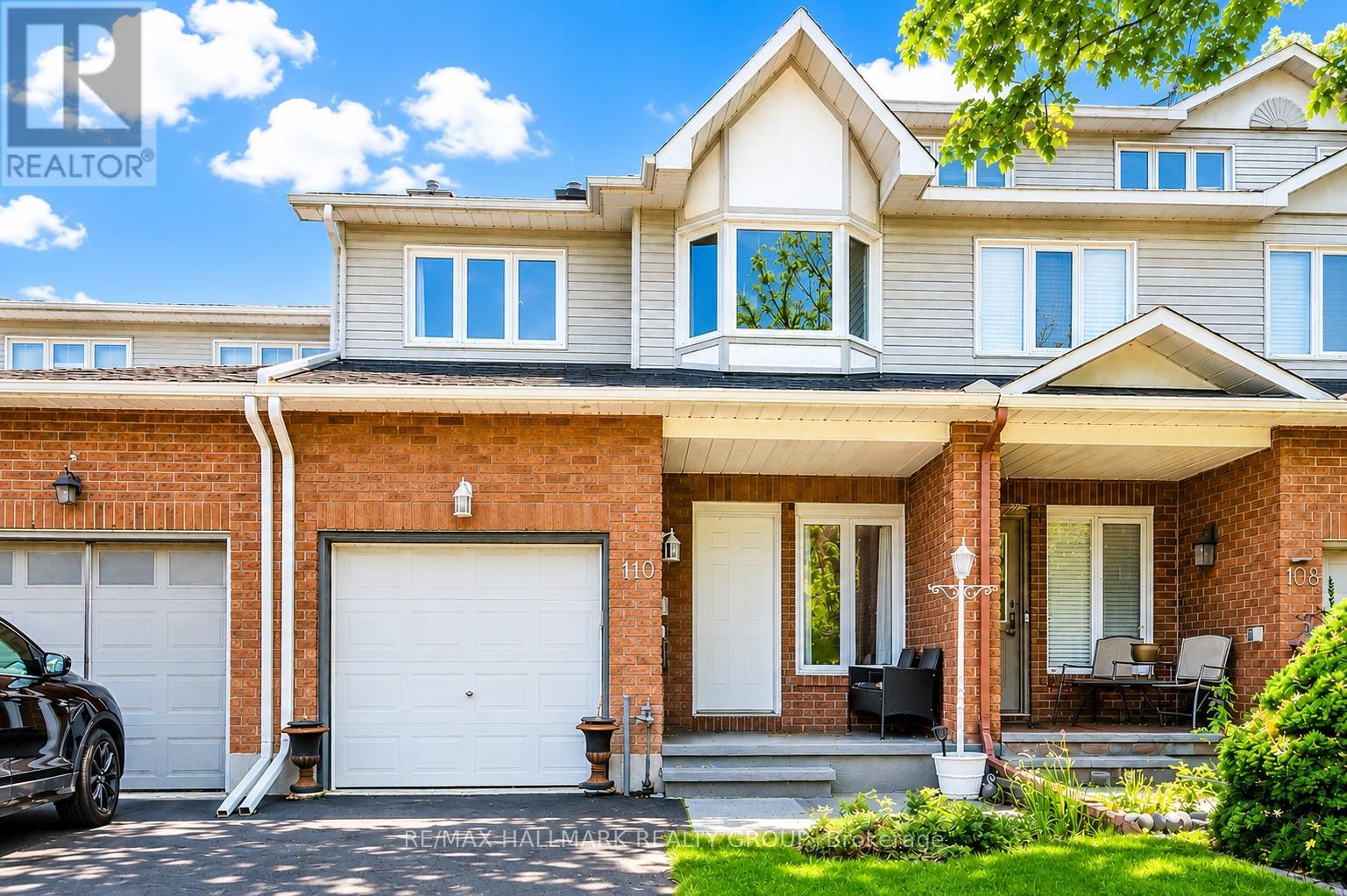 110 Hunter's Glen Crescent, Ottawa, Ontario  K1T 3R1 - Photo 1 - X13455154