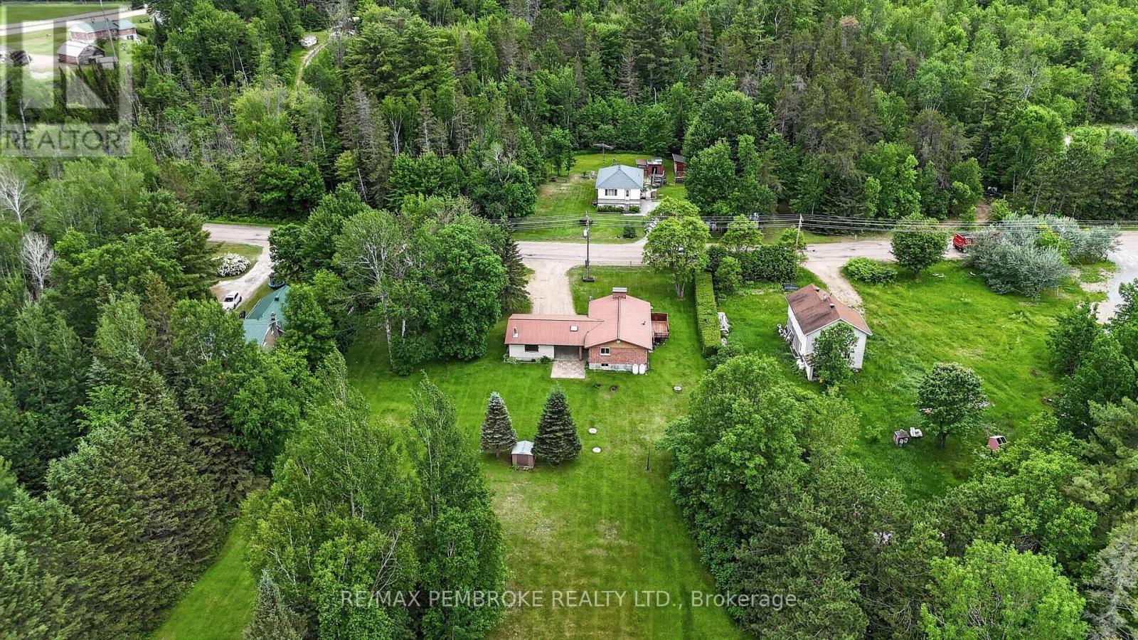 66 Sandy Beach Road, Laurentian Valley, Ontario  K8A 6W8 - Photo 44 - X13455214