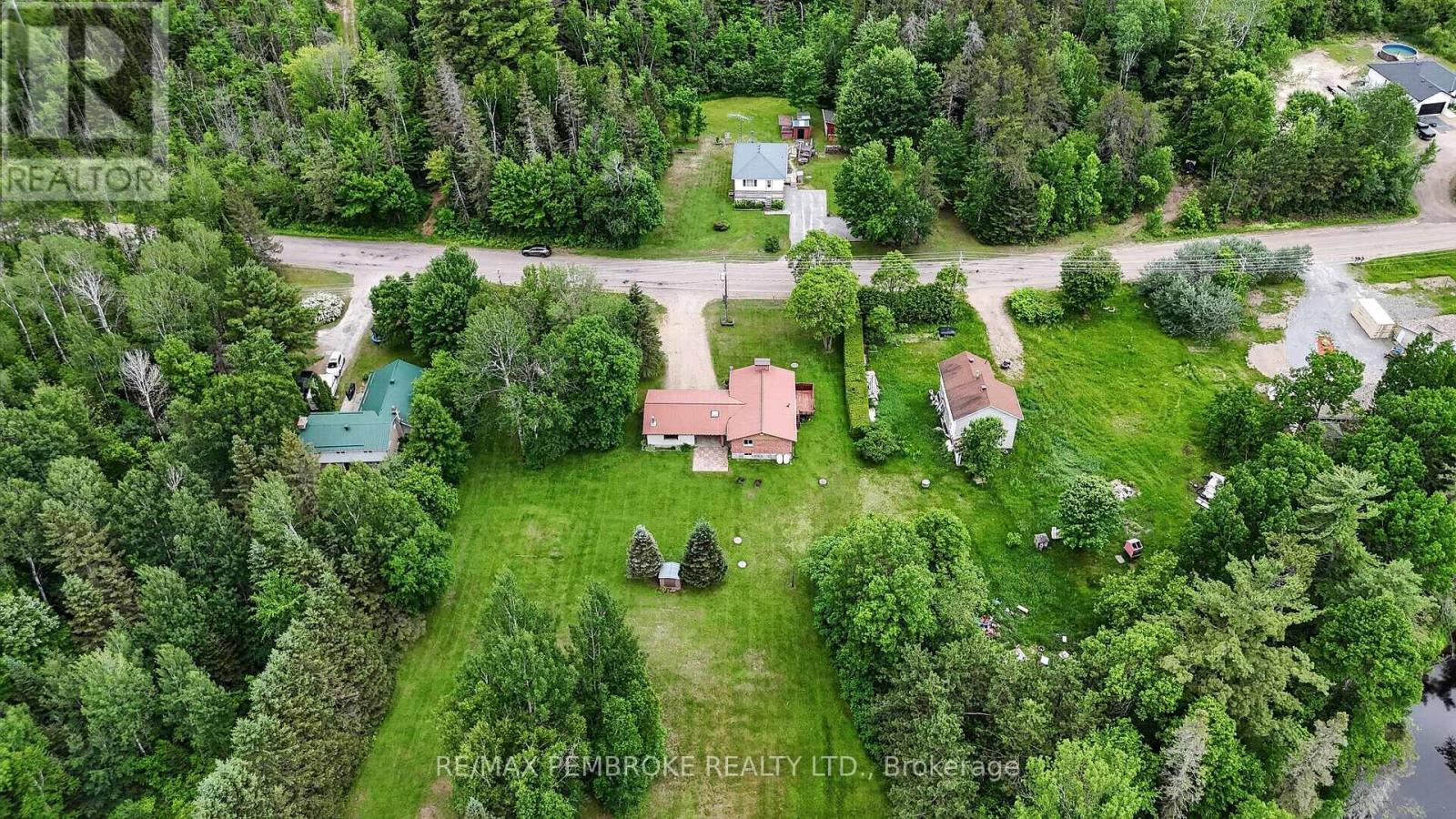 66 Sandy Beach Road, Laurentian Valley, Ontario  K8A 6W8 - Photo 48 - X13455214