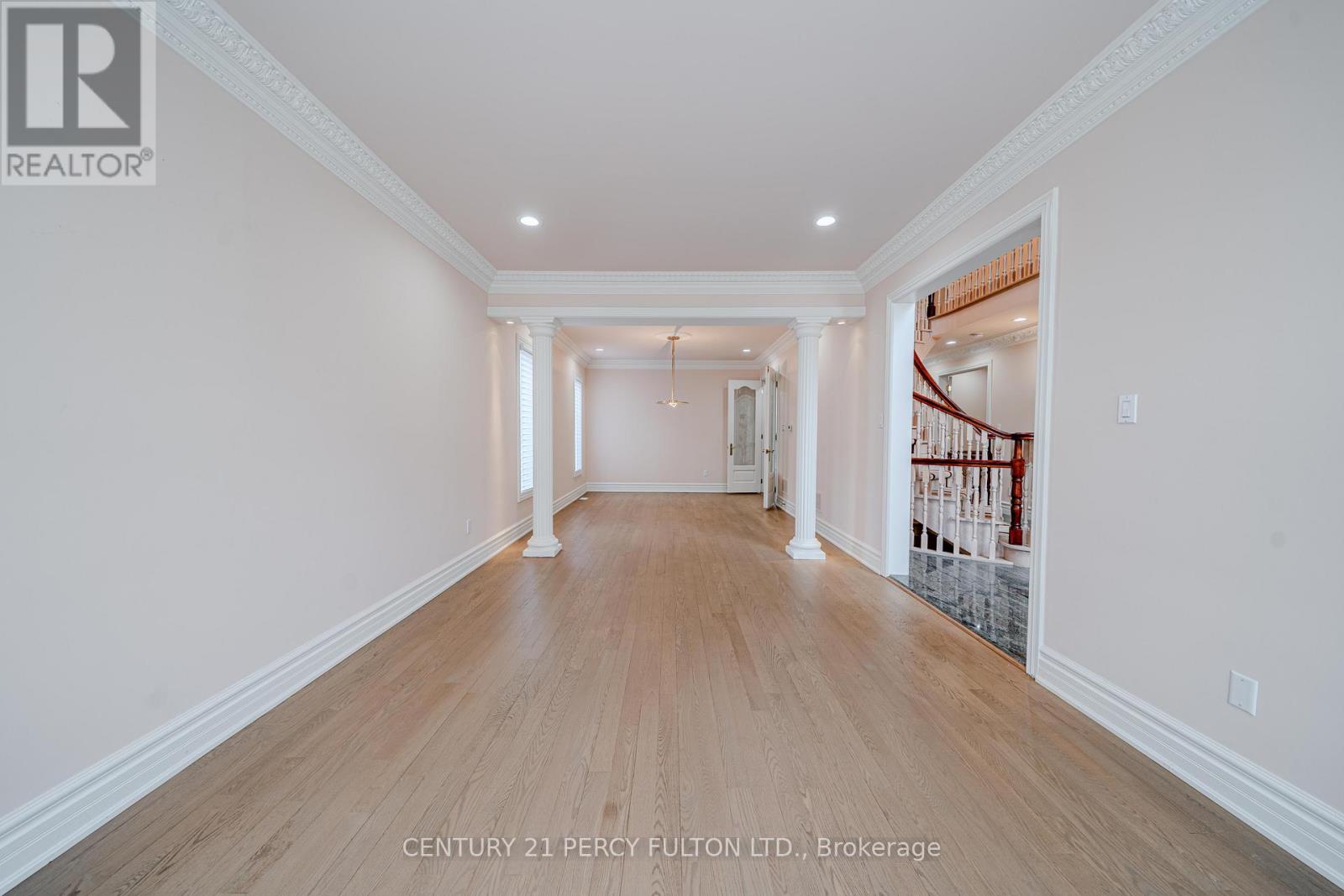 53 Linwood Avenue, Toronto, Ontario M1S 1H3 - Photo 6 - E13452848