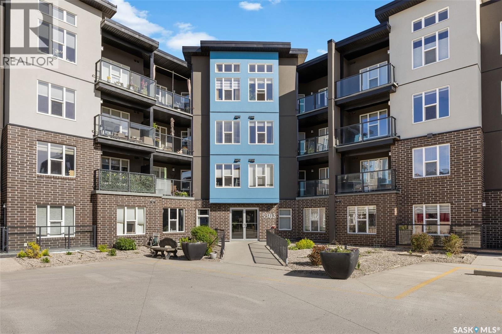 304 5303 Universal CRESCENT, Regina, Saskatchewan