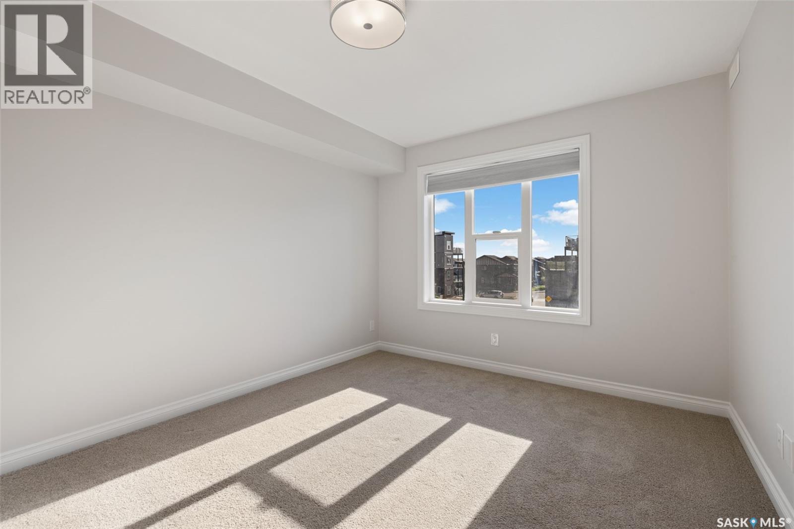 304 5303 Universal Crescent, Regina, Saskatchewan  S4W 0L1 - Photo 16 - SK039547
