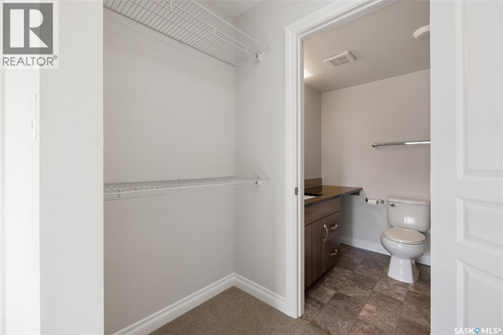 304 5303 Universal Crescent, Regina, Saskatchewan  S4W 0L1 - Photo 18 - SK039547