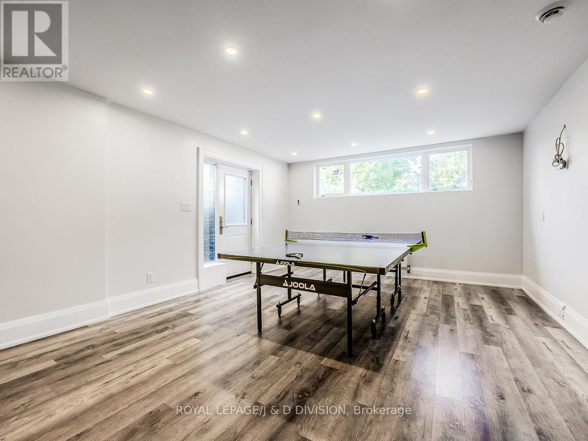 30 Broadleaf Road, Toronto, Ontario  M3B 1C2 - Photo 33 - C13455046