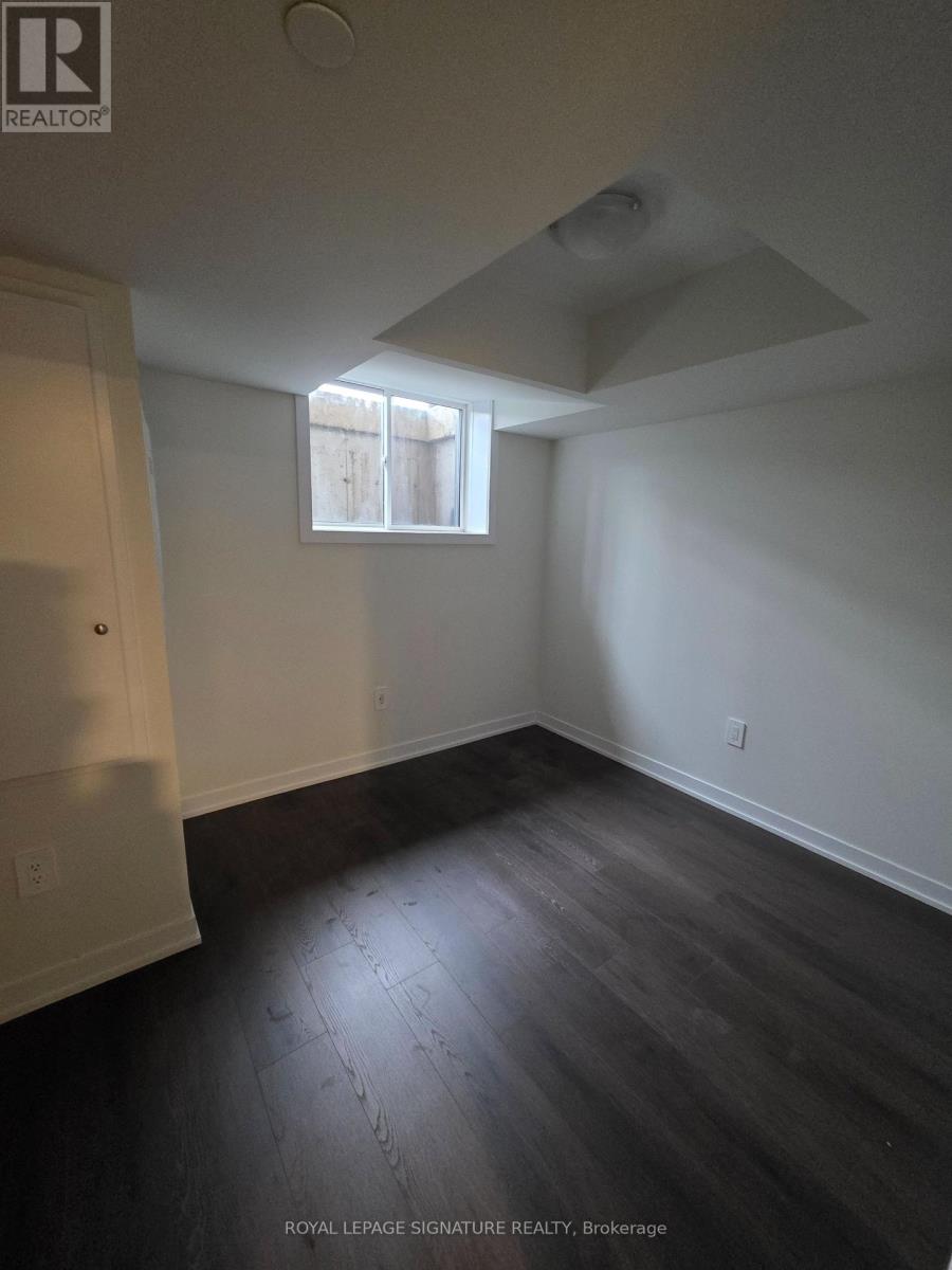 Bsmt - 28 Green Gardens Boulevard, Toronto, Ontario M6A 0E7 - Photo 4 - C13455072