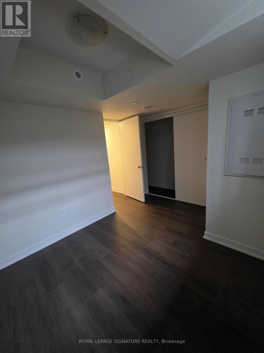 Bsmt - 28 Green Gardens Boulevard, Toronto, Ontario M6A 0E7 - Photo 5 - C13455072