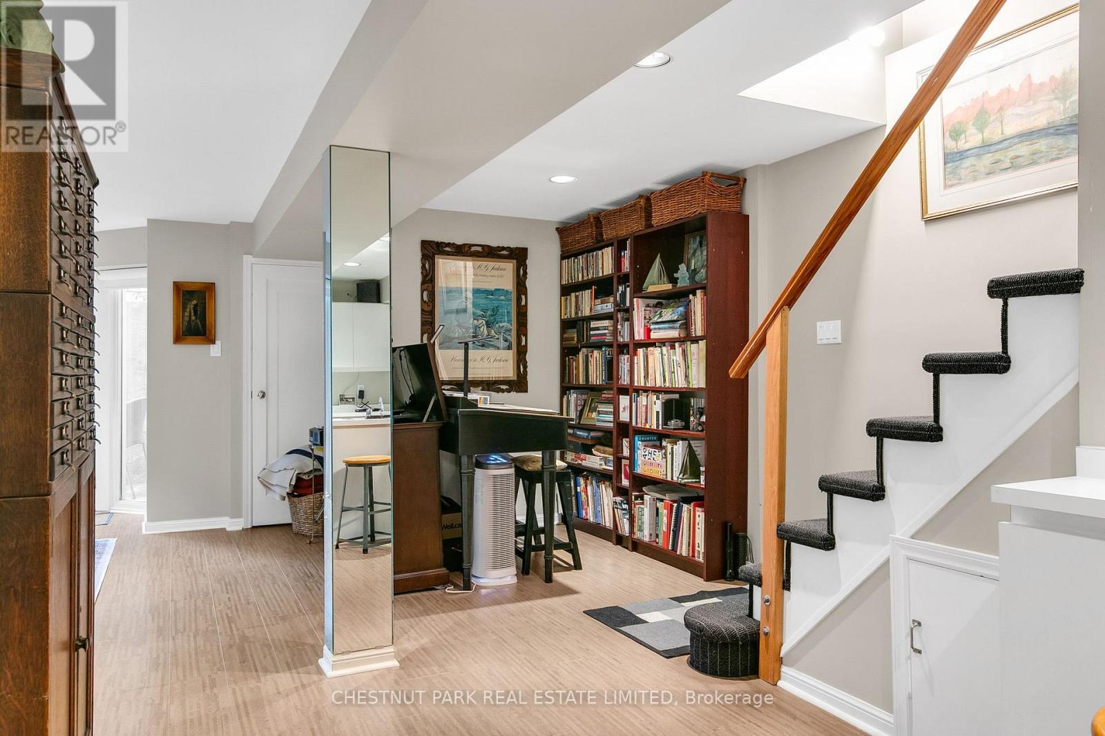 7b Clarendon Avenue, Toronto, Ontario  M4V 1H8 - Photo 30 - C13455094
