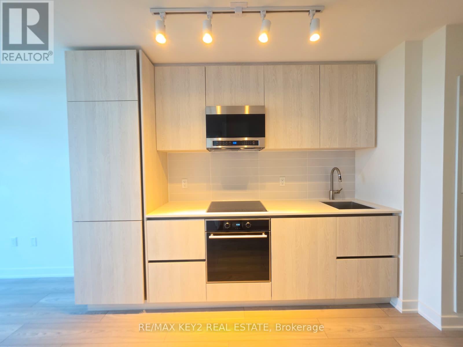 2910 - 110 BROADWAY AVENUE, Toronto, Ontario
