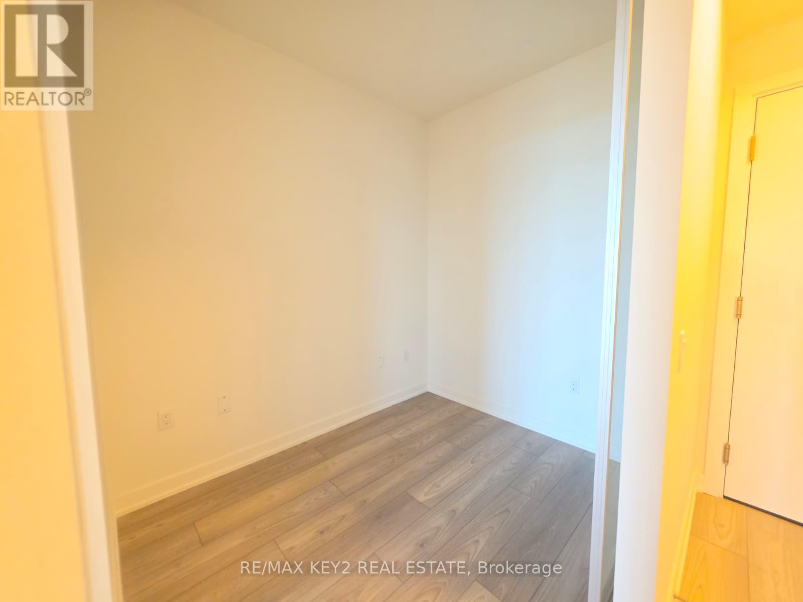 2910 - 110 Broadway Avenue, Toronto, Ontario  M4P 0E9 - Photo 8 - C13455410