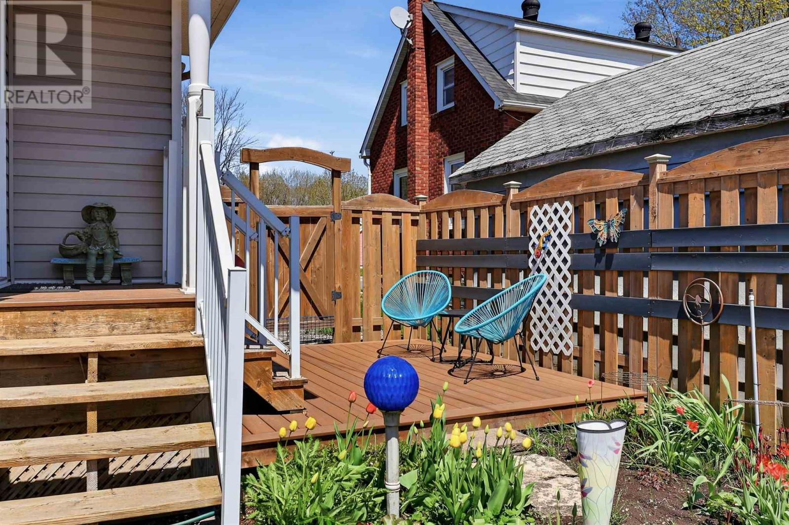 1073 Wellington St, Sault Ste Marie, Ontario  P6A 2P2 - Photo 17 - SM261489