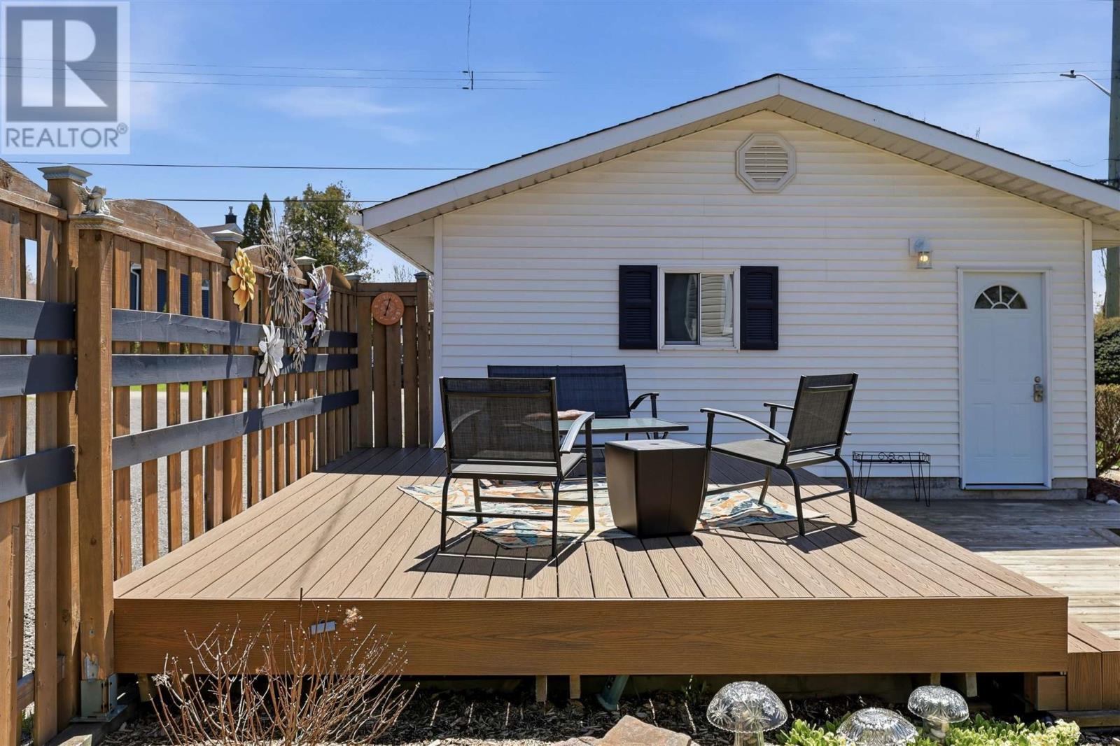 1073 Wellington St, Sault Ste Marie, Ontario  P6A 2P2 - Photo 16 - SM261489