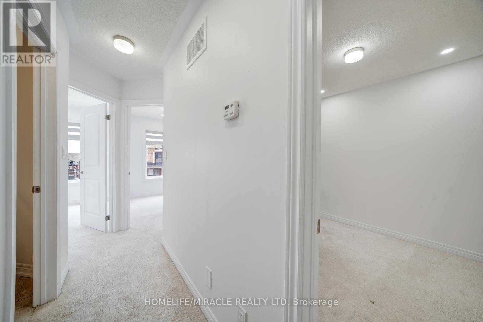 2004 Cameron Lott Crescent, Oshawa, Ontario  L1L 0S1 - Photo 21 - E13455280