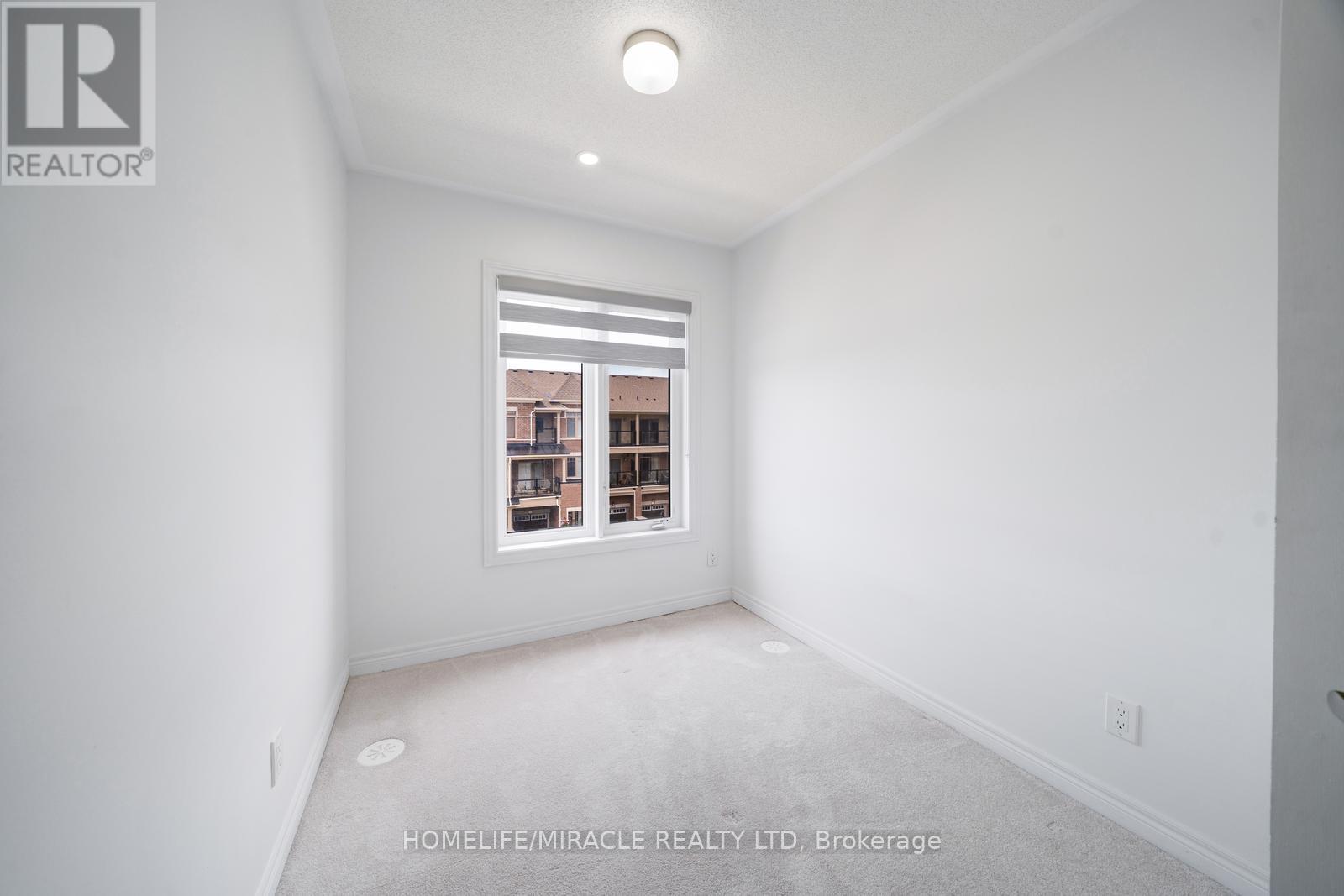2004 Cameron Lott Crescent, Oshawa, Ontario  L1L 0S1 - Photo 23 - E13455280