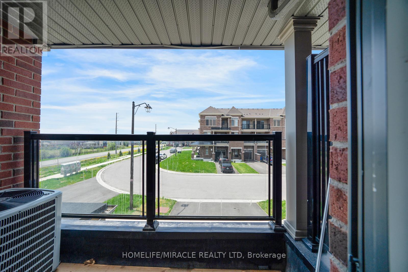 2004 Cameron Lott Crescent, Oshawa, Ontario  L1L 0S1 - Photo 44 - E13455280