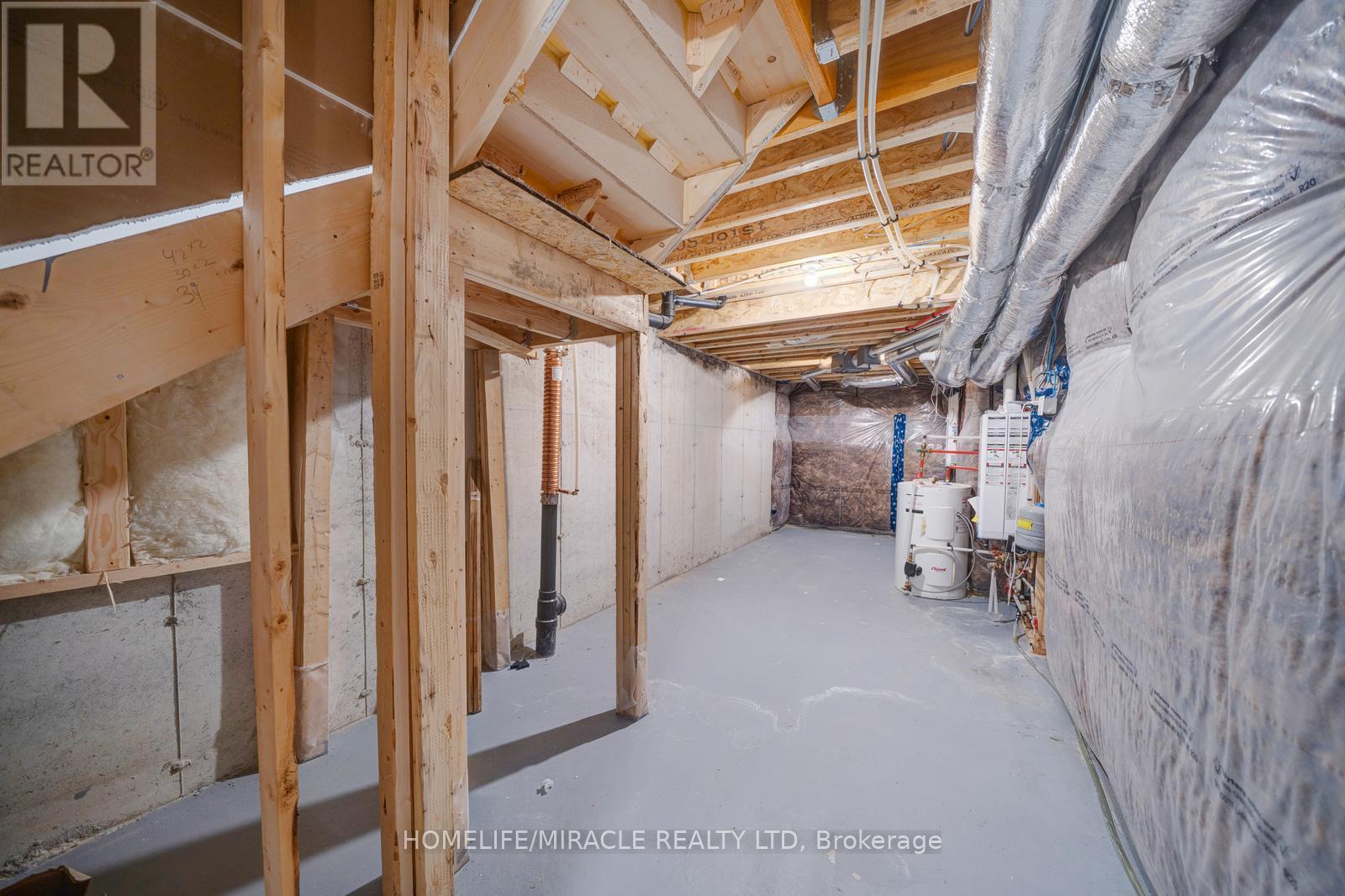 2004 Cameron Lott Crescent, Oshawa, Ontario  L1L 0S1 - Photo 45 - E13455280