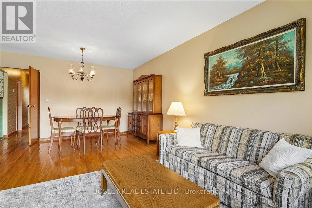 809 Hillcrest Road, Pickering, Ontario  L1W 2P5 - Photo 10 - E13455292