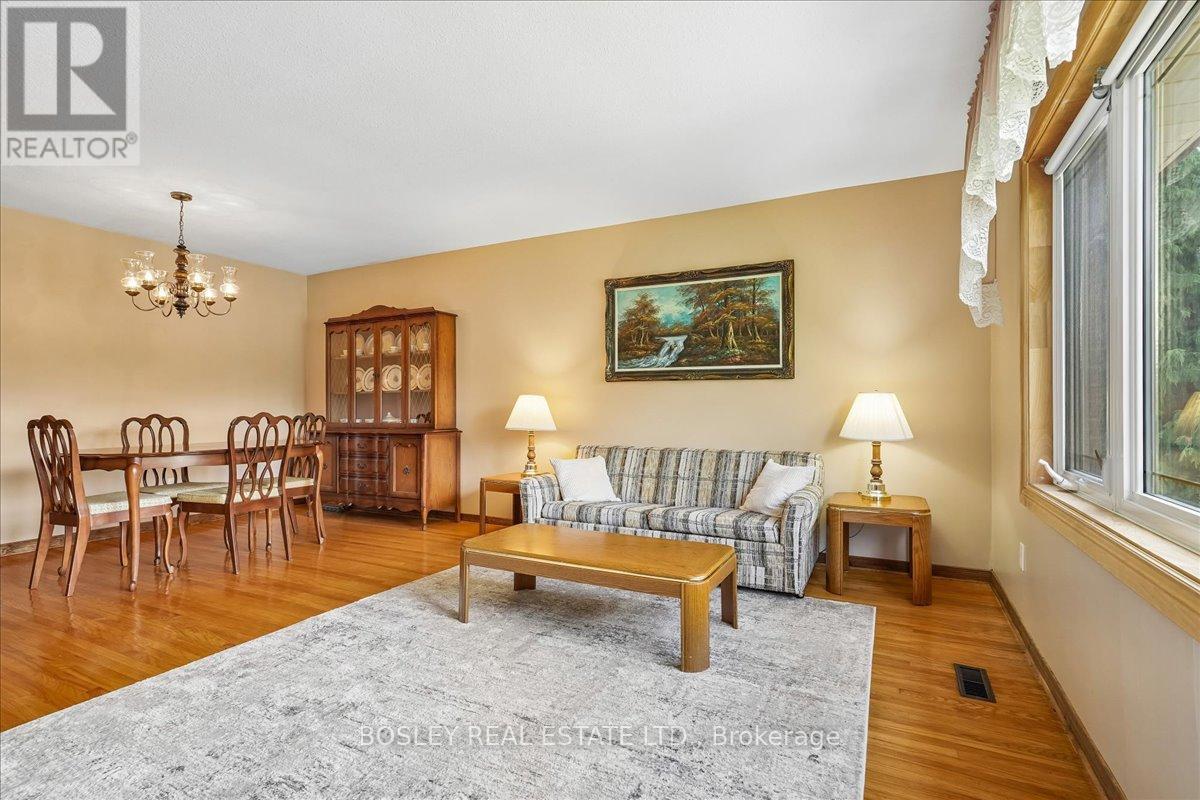 809 Hillcrest Road, Pickering, Ontario  L1W 2P5 - Photo 9 - E13455292