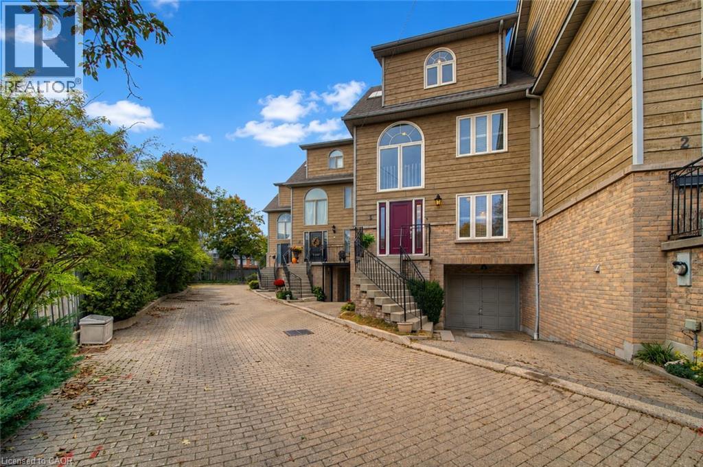 2353 MARINE Drive Unit# 3, Oakville, Ontario