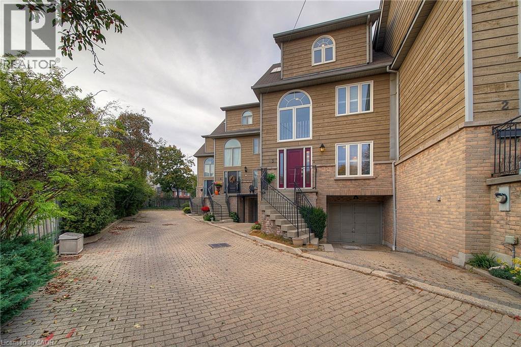 2353 Marine Drive Unit# 3, Oakville, Ontario  L6L 1C5 - Photo 2 - 40840510