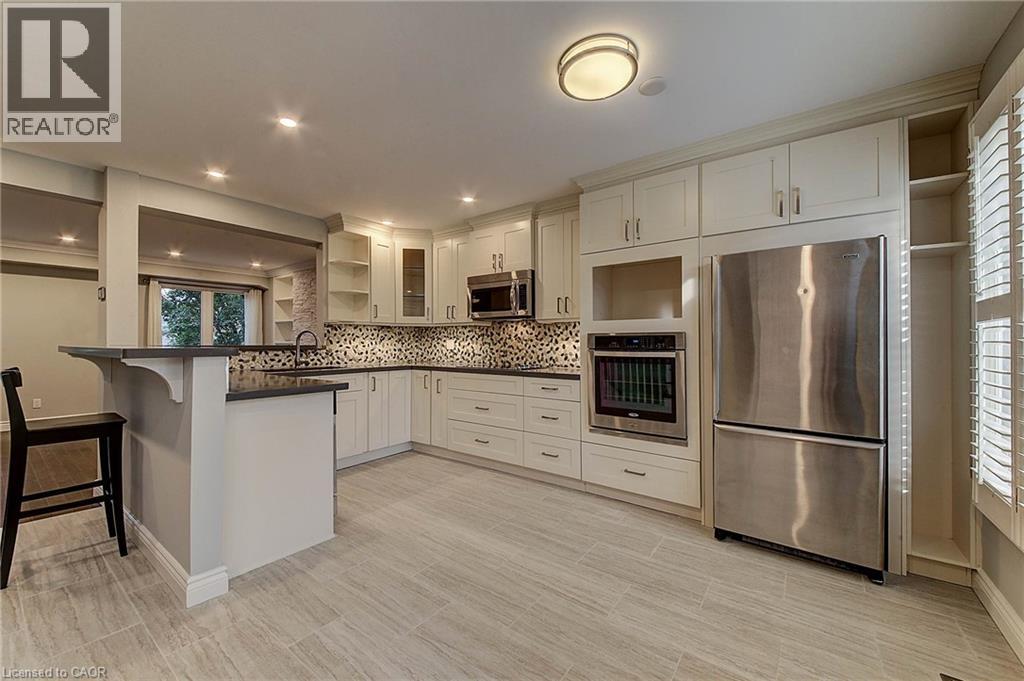 2353 Marine Drive Unit# 3, Oakville, Ontario  L6L 1C5 - Photo 5 - 40840510