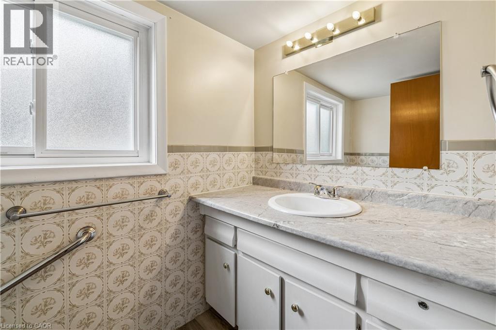 192 Oakland Drive, Hamilton, Ontario  L8E 1B6 - Photo 16 - 40839343