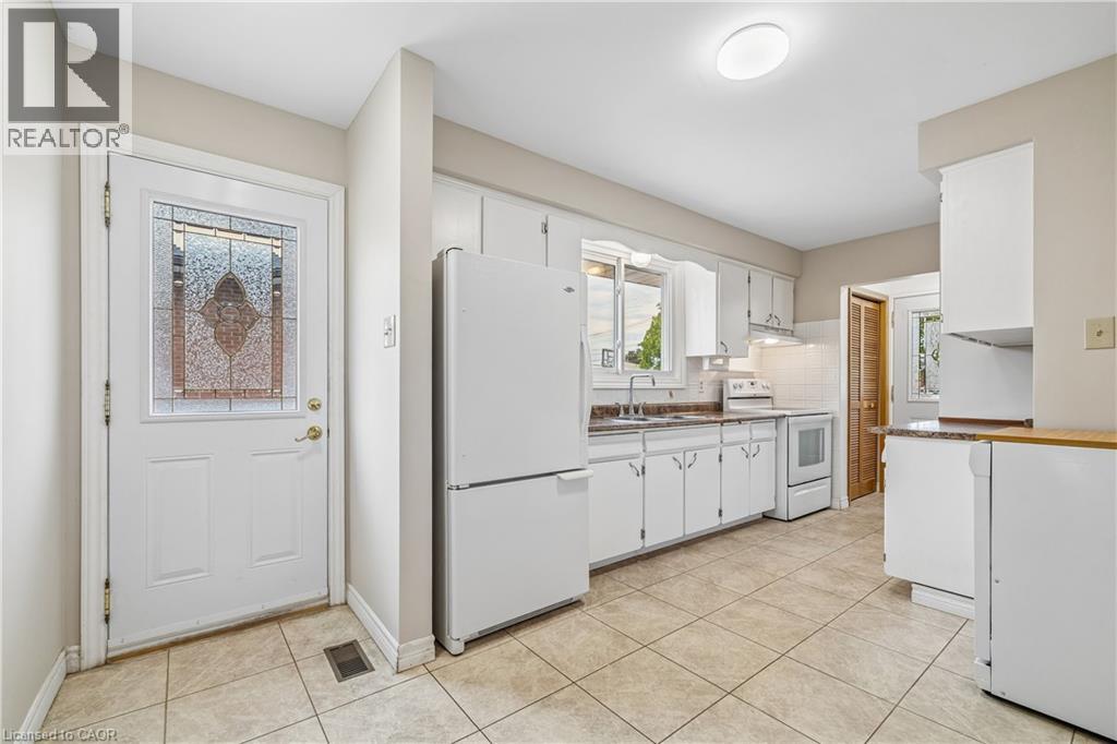 192 Oakland Drive, Hamilton, Ontario  L8E 1B6 - Photo 7 - 40839343